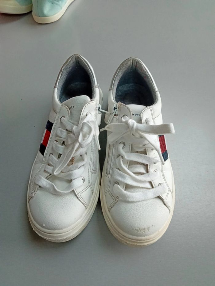 Tennis taille 34 marque Tommy Hilfiger - photo numéro 3
