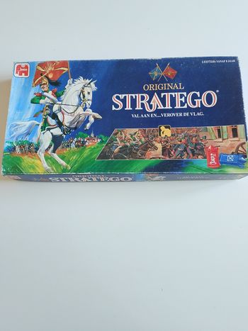 Stratego jumbo complet sans notice 
