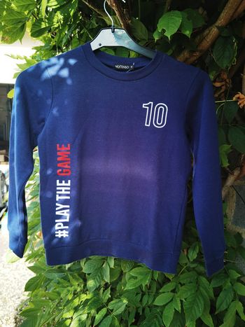 D819-sweat bleu 10 ans