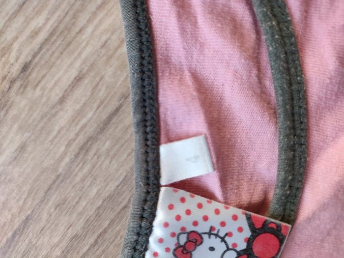 T shirt manches longues 4 ans Hello Kitty - photo numéro 3