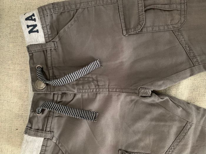 Très joli pantalon style cargo de marque Gémo taille 18 mois garçon - photo numéro 4