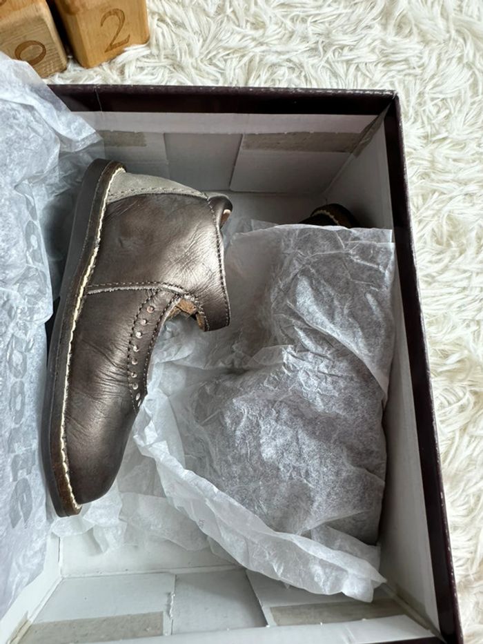 Paire de chaussures Babybotte coloris bronze taille 21 - photo numéro 6