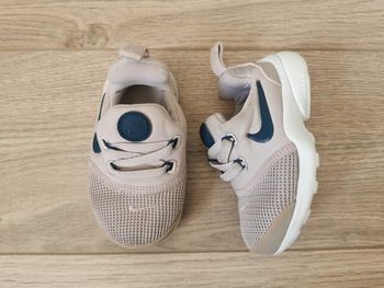 Basket Nike taille 19.5