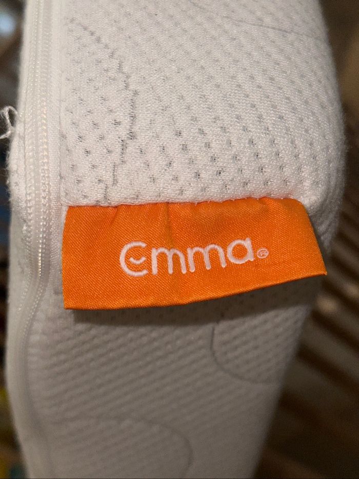 🍼 Lit bébé IKEA + matelas EMMA – combo confort & qualité, état impeccable - photo numéro 4
