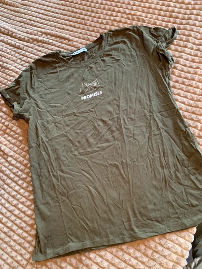 T-shirt kaki