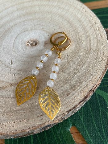 Boucles d’oreilles créoles dorées pierres lithothérapie