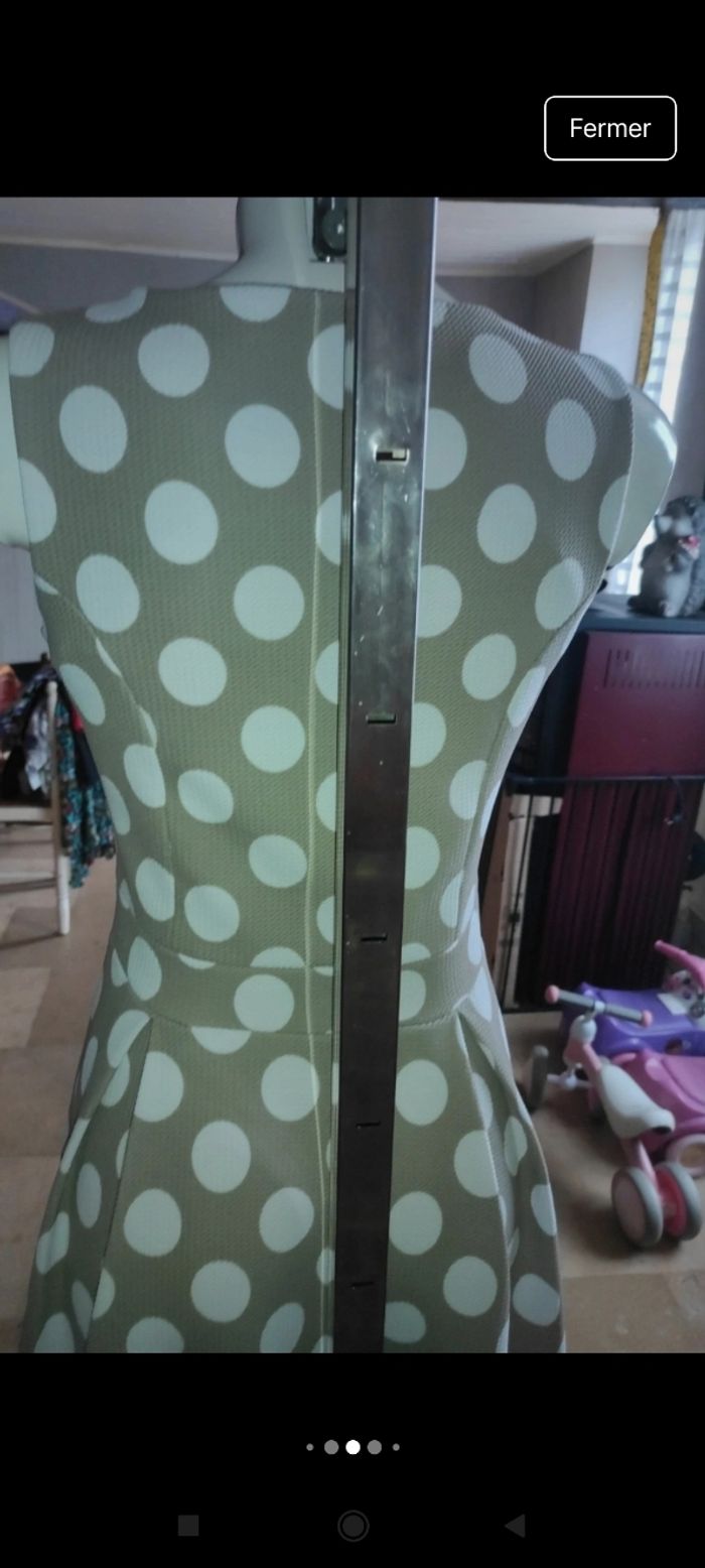 Très belle robe f65 - photo numéro 4