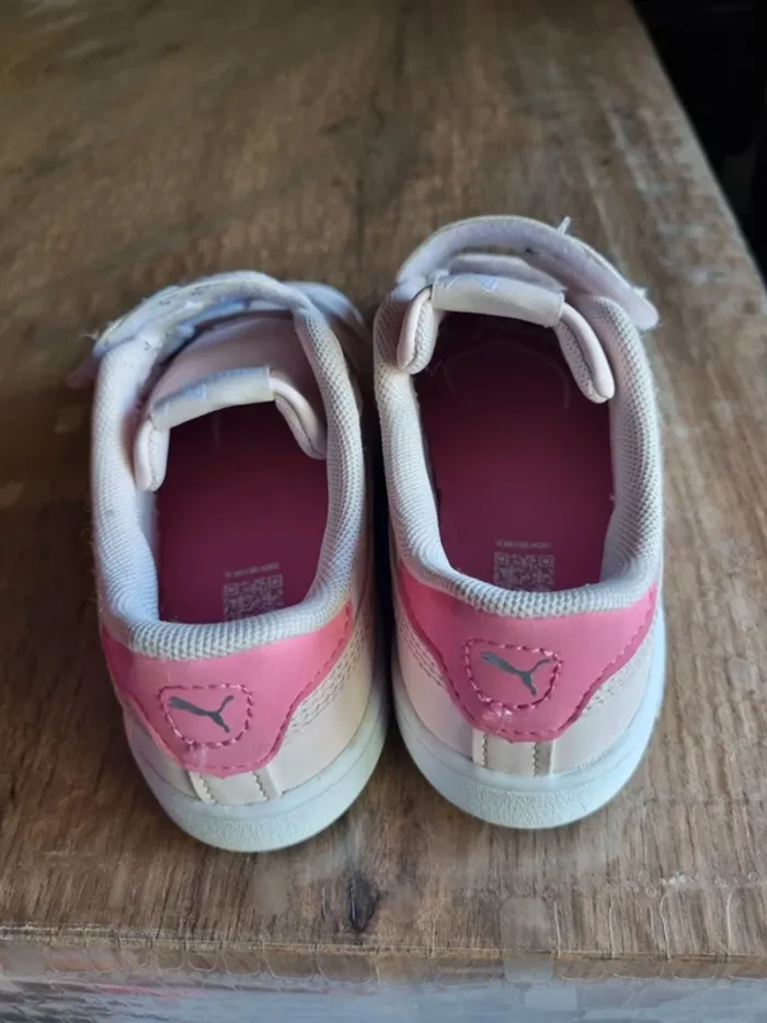 Baskets puma fille taille 26 - photo numéro 4