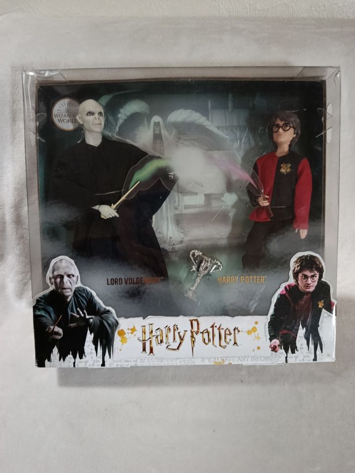 A saisir,  coffret " Harry Potter et Voldemort" jamais ouvert !