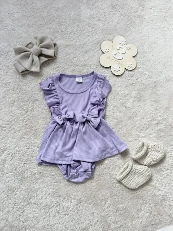 Barboteuse violette 3 mois