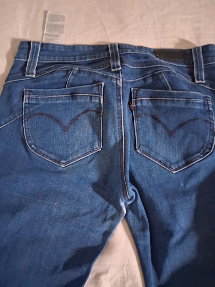 Jeans levis - photo numéro 2