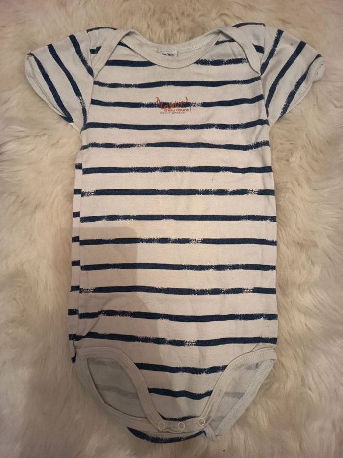 Lot de 11 bodies 3 ans - photo numéro 5
