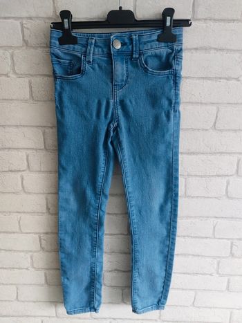 Jeans C&A taille 8 ans / 128 cm