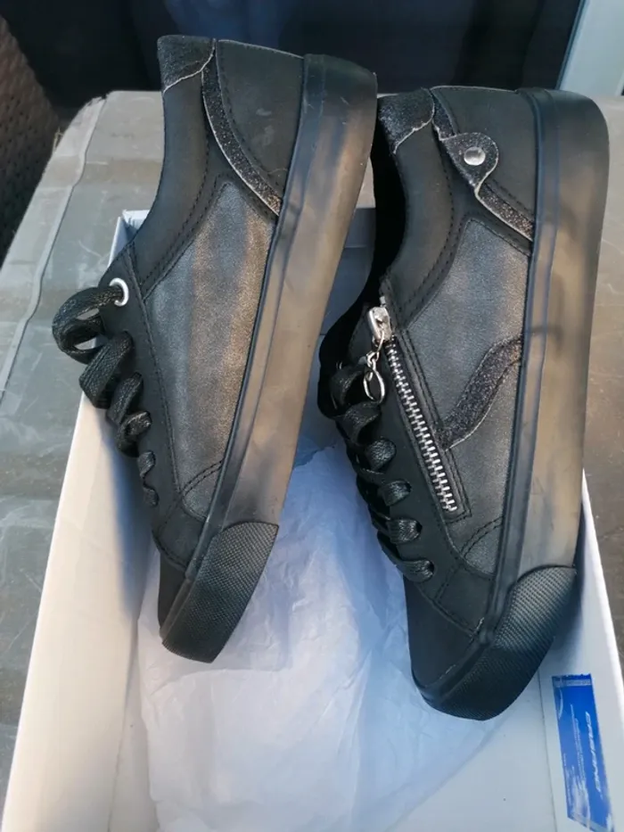 Chaussures enfants du bébé au 32,34,35,36 - photo numéro 15