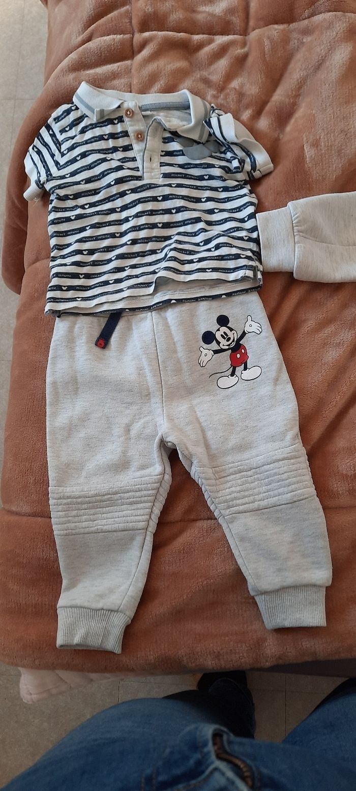 Lot vêtements (Disney, kiabi) - photo numéro 2
