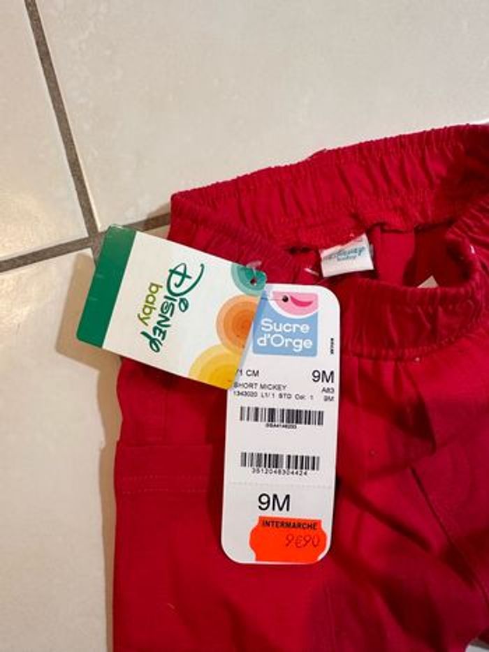 Short Mickey rouge - 9 mois - photo numéro 5
