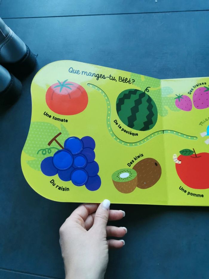 Imagier de bébé un livre à toucher neuf - photo numéro 6