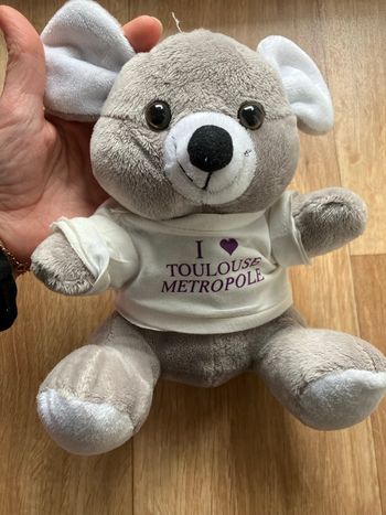 Peluche ourson gris blanc 