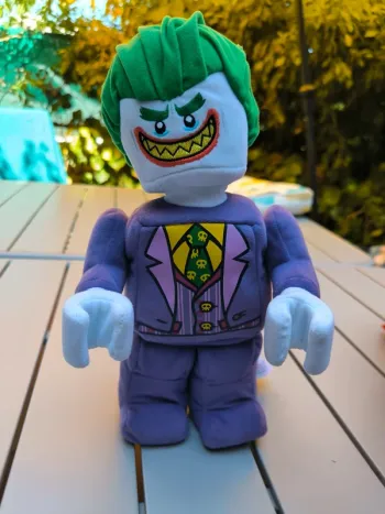Superbe peluche lego joker tb état 35cm