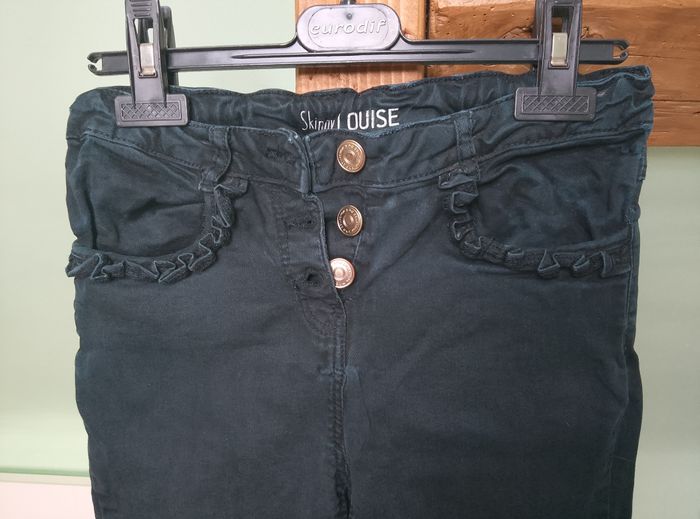 Jean noir - photo numéro 4