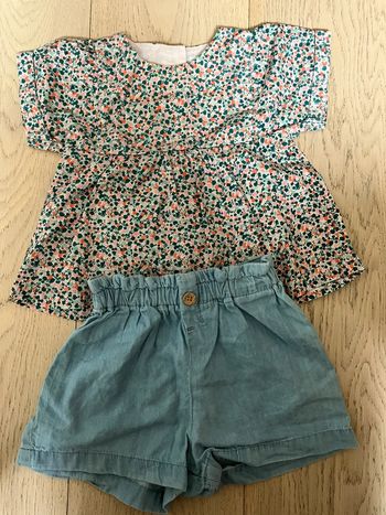 Ensemble blouse et short 24 mois