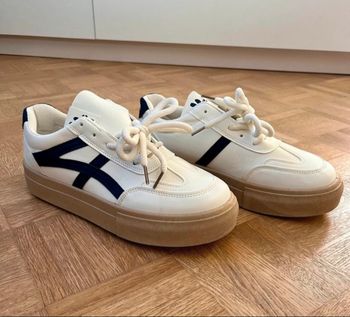Baskets blanches femme