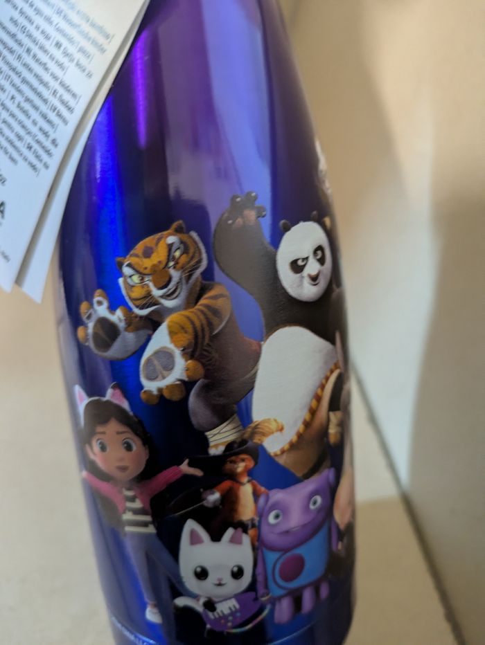 Gourde Dreamworks neuf - photo numéro 7