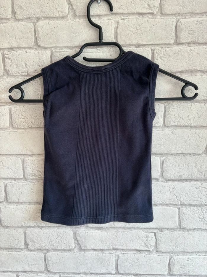 Débardeur cyrillus taille 6 ans
