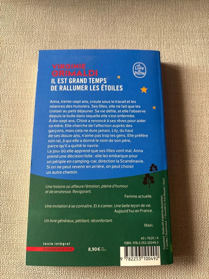 Livre Il est grand temps de rallumer les étoiles – Virginie Grimaldi • Roman feel good & émouvant - photo numéro 2
