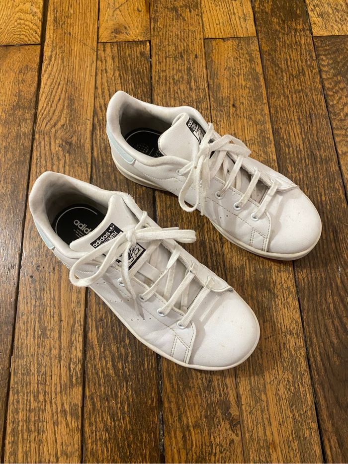 Baskets Stan Smith Adidas  Taille 34 - photo numéro 2
