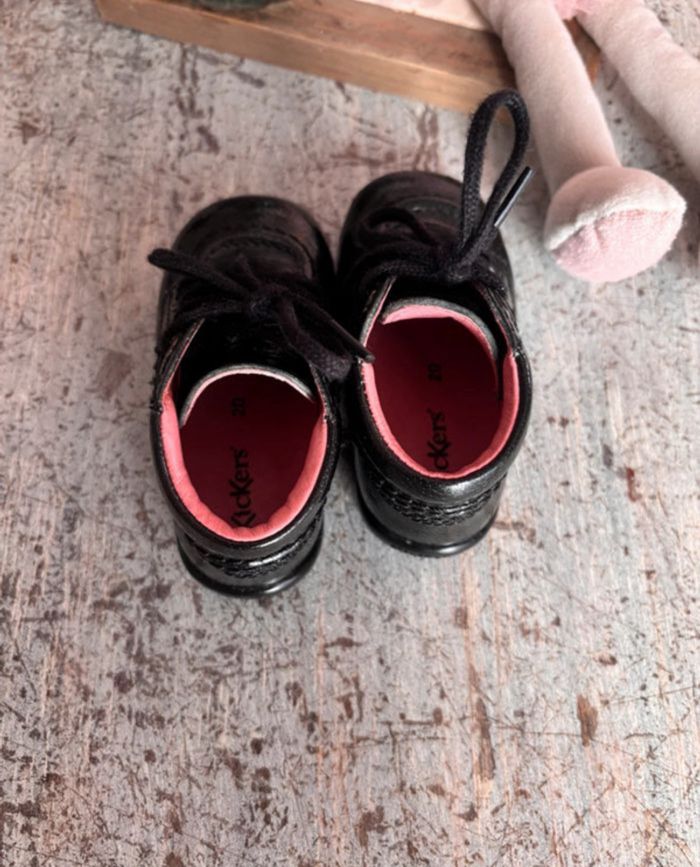 Chaussures Kickers taille 20 noire - photo numéro 4