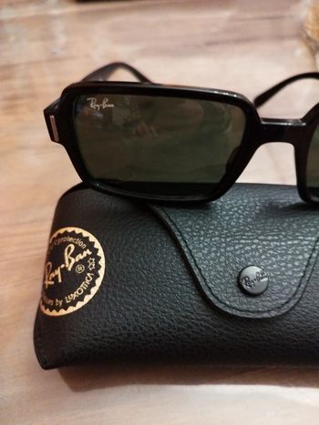 Ray ban solaire homme neuve