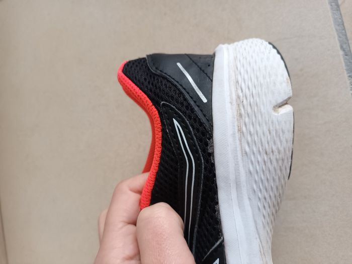 baskets de sport - photo numéro 10