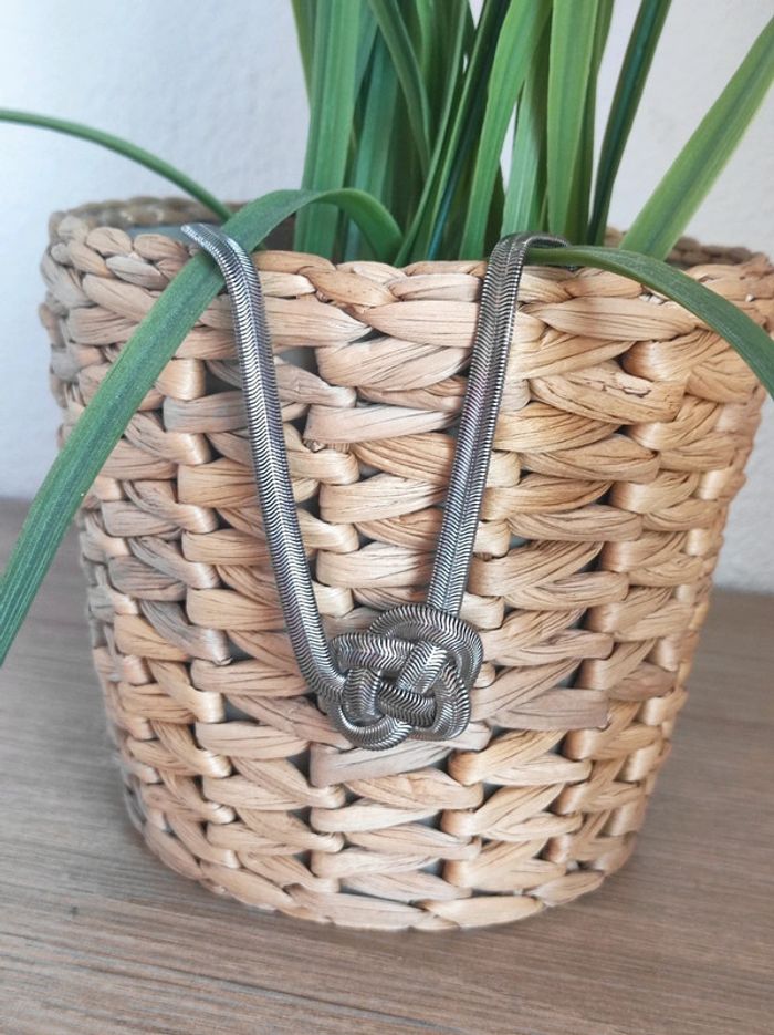 Collier nœud tissé chaîne serpentine fine argent