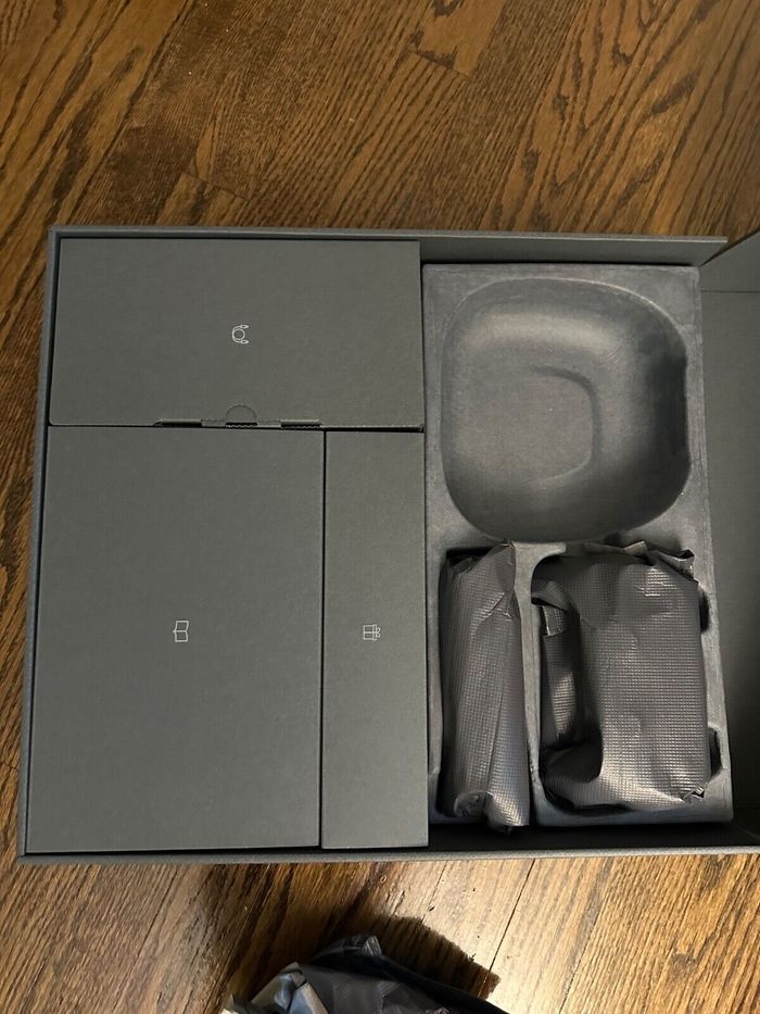 Ps5 Pro édition limitée 30ème anniversaire - photo numéro 3