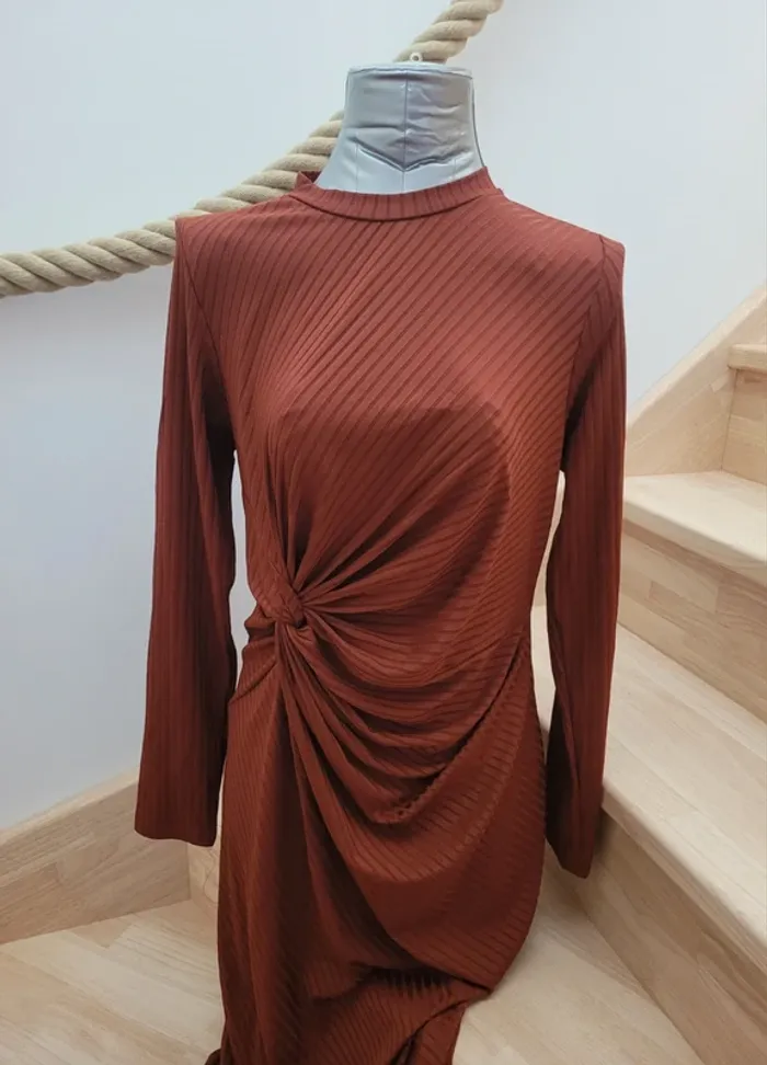 Robe de grossesse mi-longue taille 40 - photo numéro 3