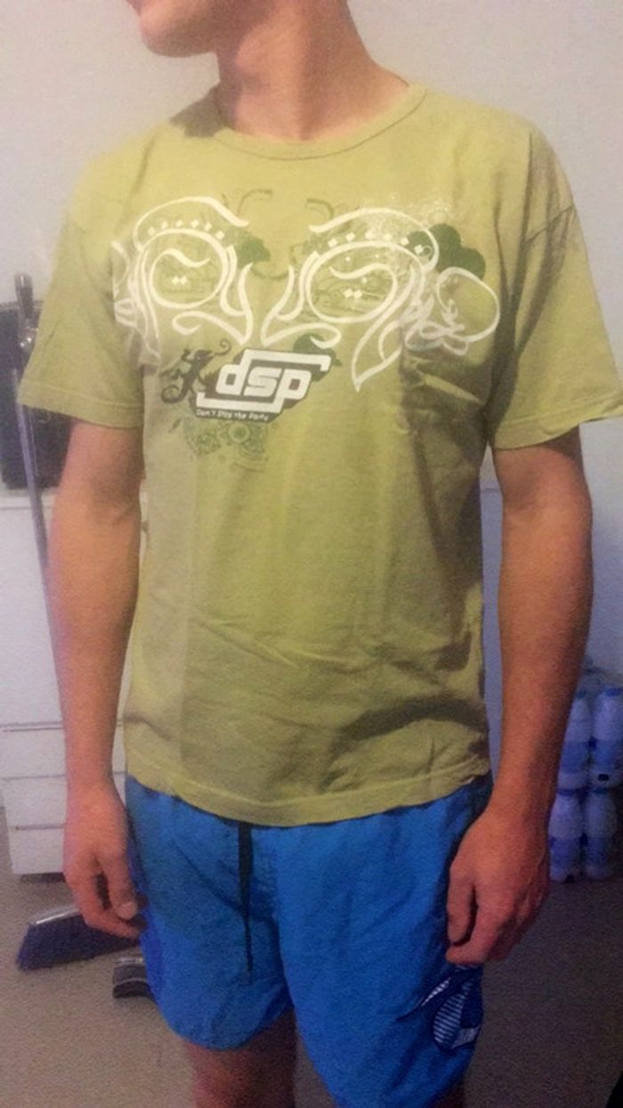 T-shirt