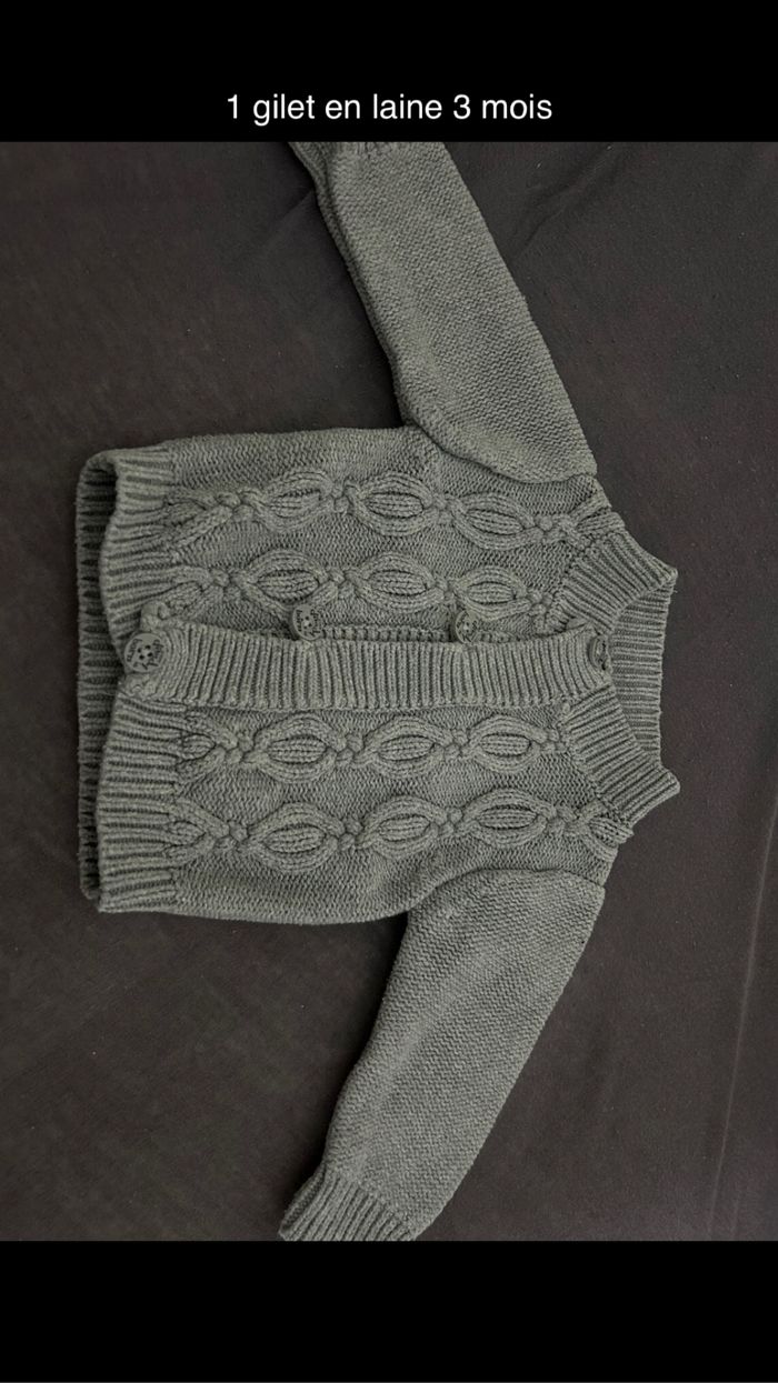 1 gilet en laine 3 mois