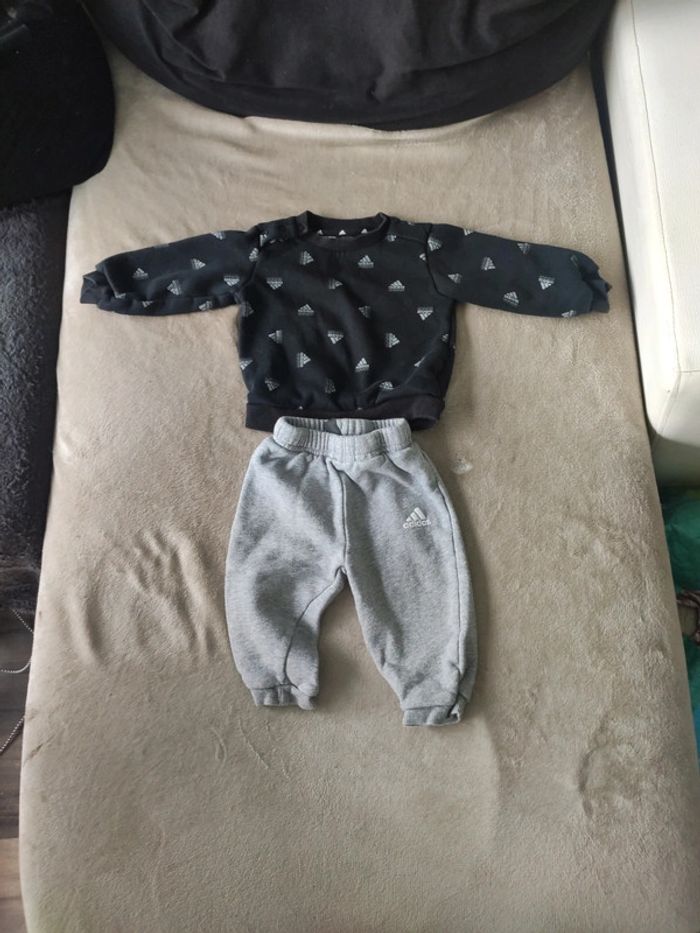 Ensemble adidas