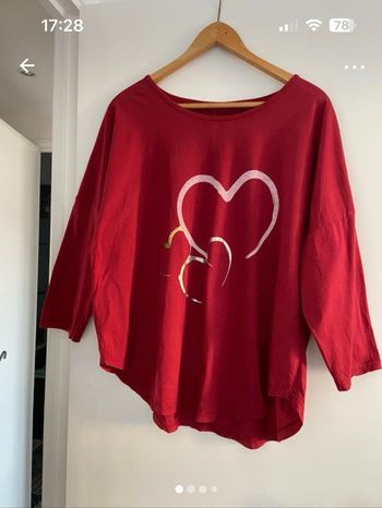 Top maternité  rouge cœurs irisés