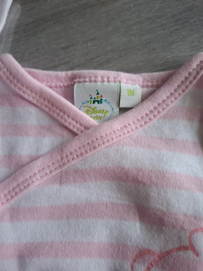 Lot de 2 bodies disney 1 mois - photo numéro 2