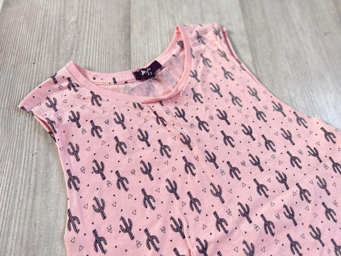 Débardeur rose avec cactus de chez jennyfer neuf - photo numéro 3