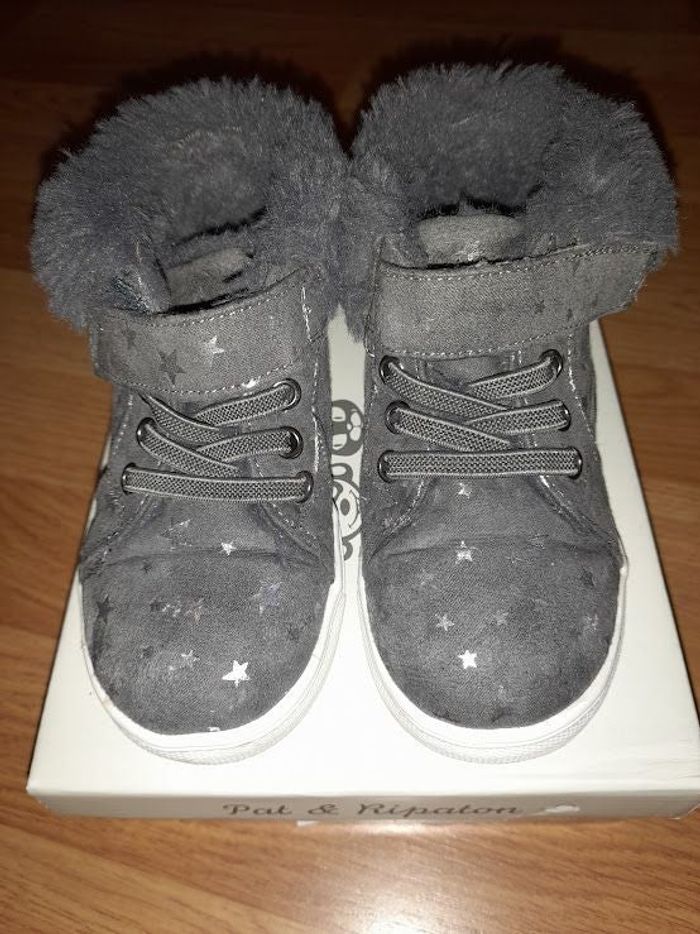 bottines fourrées taille 23
