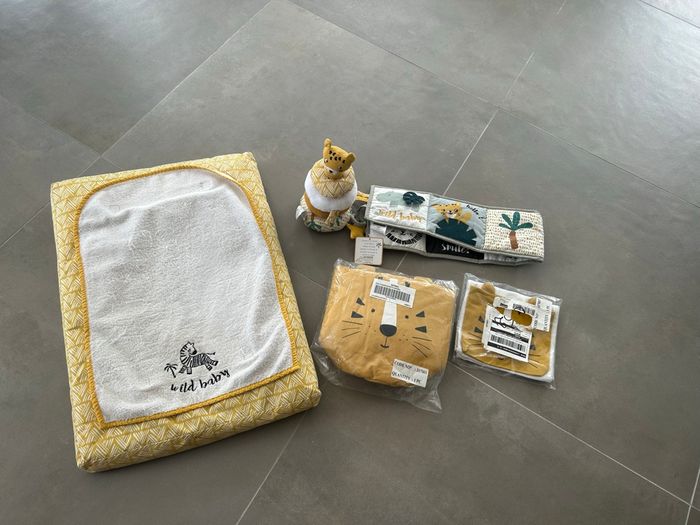 Ensemble chambre bébé/enfant