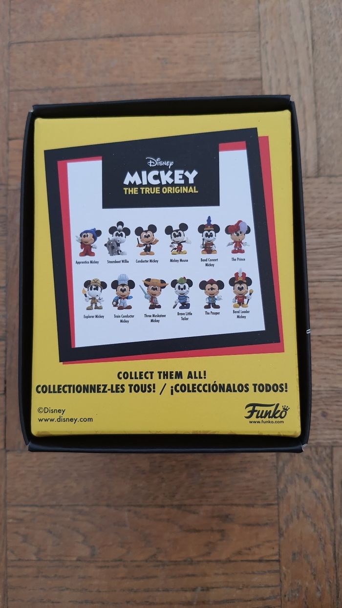 Figurine vinyl mickey disney - photo numéro 2