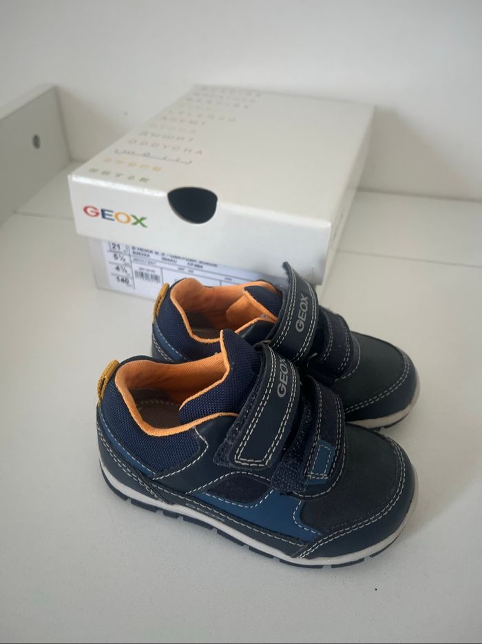 Basket bébé GEOX taille 21