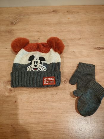 Bonnet bébé garçon,taille 6/9 mois