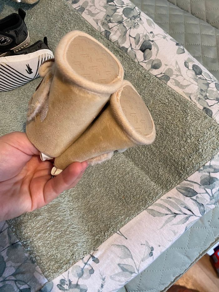 Chaussons bébé - photo numéro 2