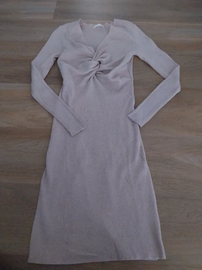 Robe S