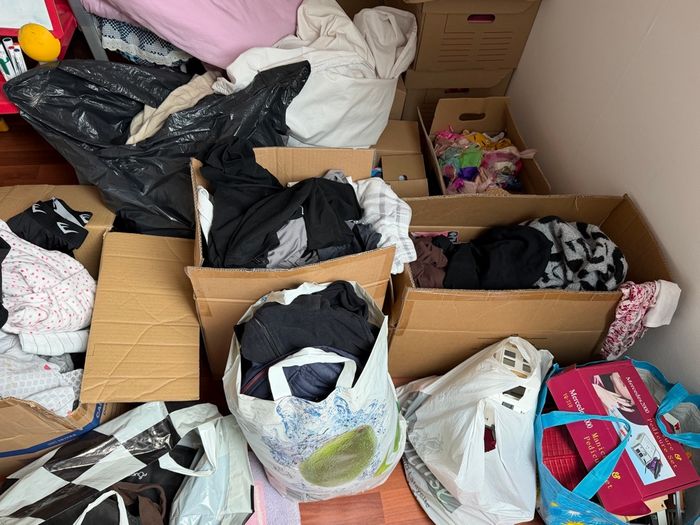 Vente de vêtements plusieurs tailles , jouets, sac - photo numéro 2